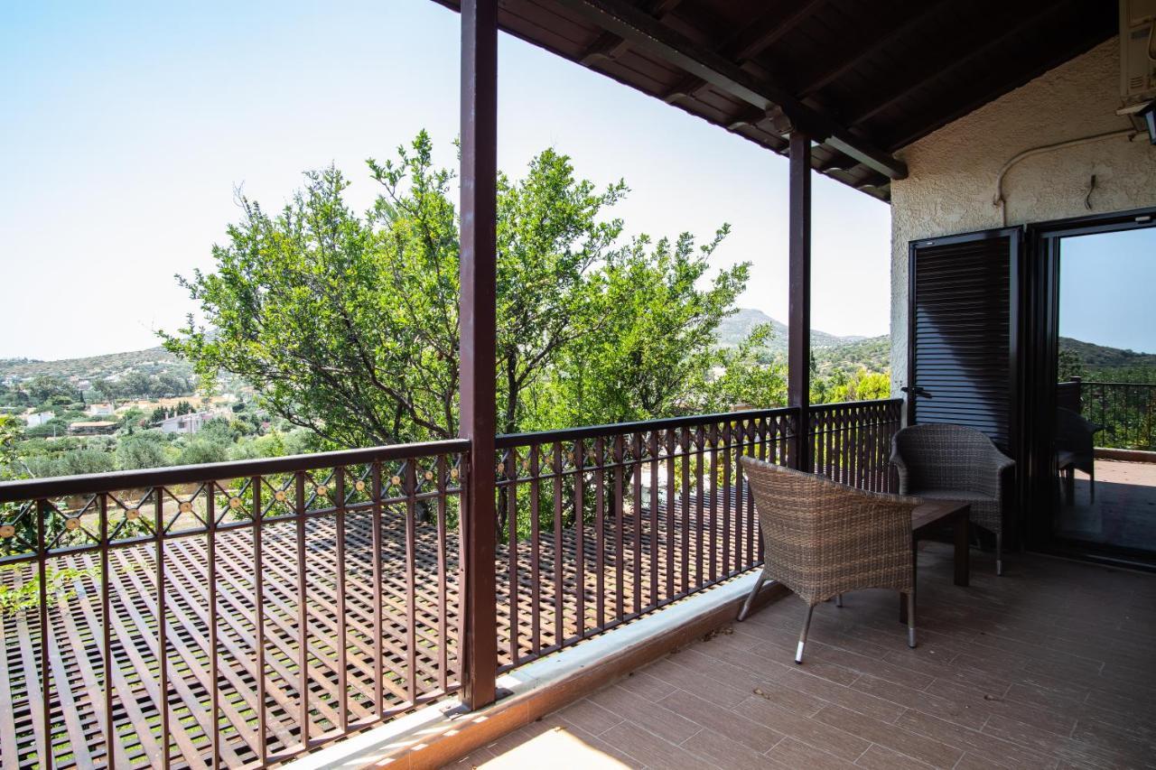 Villa Sounio Kaap Soenion Buitenkant foto